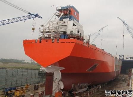 德國Neptun Werft船廠一艘LNG船命名