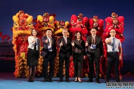 “世界夢號”抵港舉行首航暨命名儀式