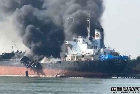 3人死亡5人失蹤！泰國一艘油船在船廠爆炸起火