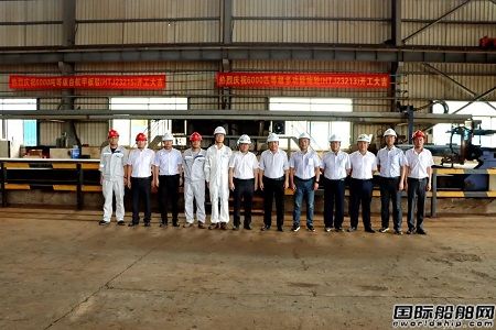 航通公司兩艘港口服務(wù)船正式開工