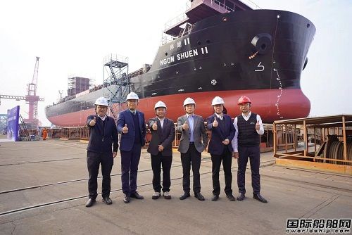 航通船業(yè)建造香港新一代集裝箱環(huán)保運輸船下水