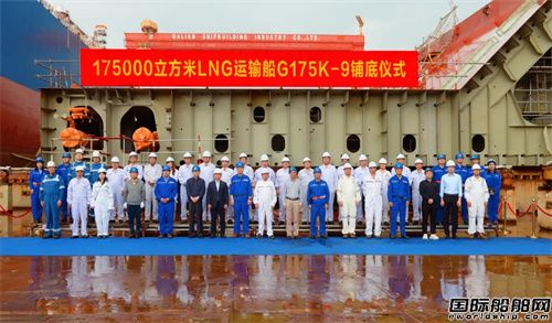 B촬17.5fLNG9̖䁵