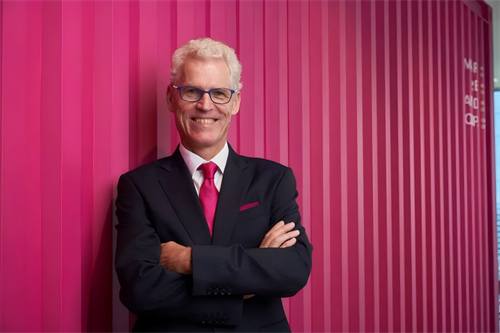 ONEЇ|ρ؛L(qing)