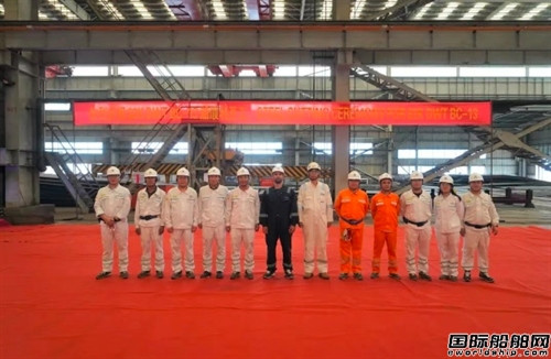 ̹I(y)uS82000ɢ؛ͬ_