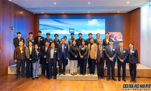 ӭͻ708һ(gu)H(bio)(zhn)ɹ(xing)